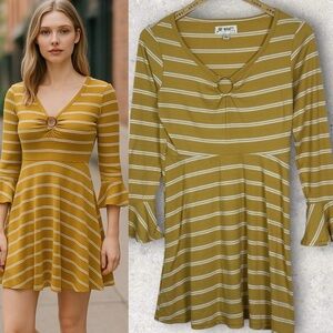 Say What Boho Mustard Yellow White Striped Bell Sleeve Dress Size‎ Large Y2K 90s